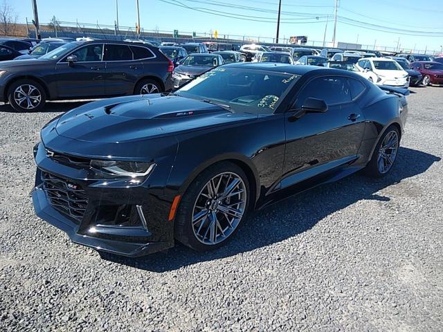 Obraz 1 z 2023 CHEVROLET CAMARO ZL1 2023 z VIN 1G1FK1R63P0104910
