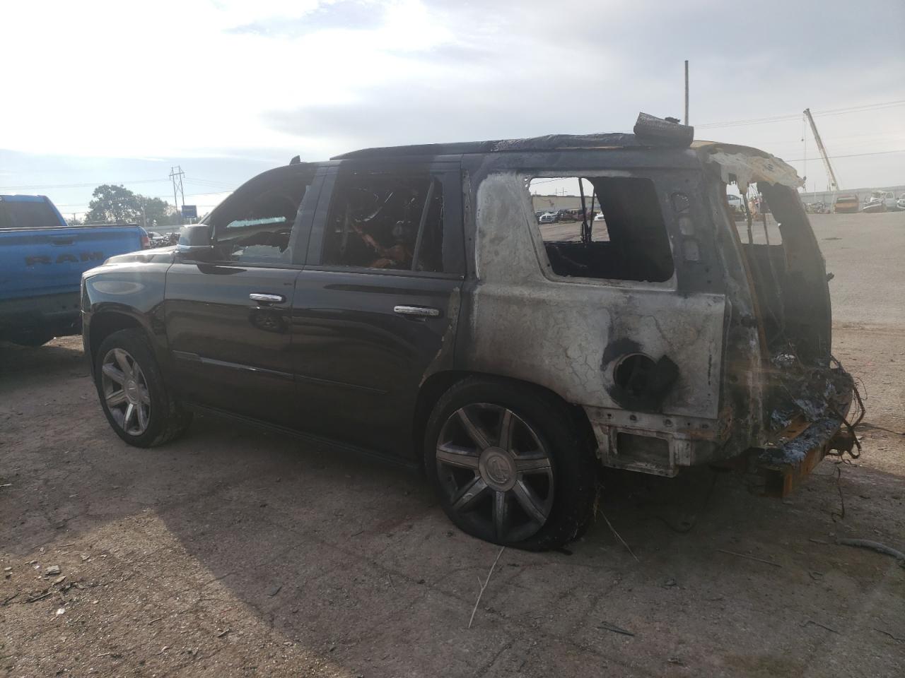 Obraz 2 z 2016 CADILLAC ESCALADE PREMIUM 2016 z VIN 1GYS3CKJ6GR421793