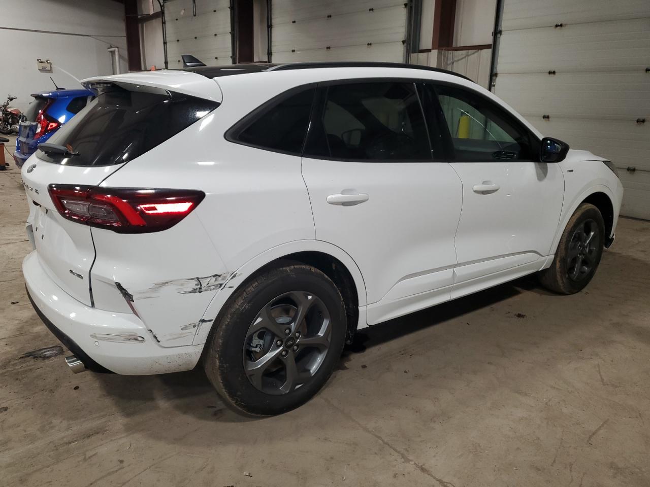 Image 3 of 2023 FORD ESCAPE ST LINE 2023 with VIN 1FMCU9MN4PUB15078