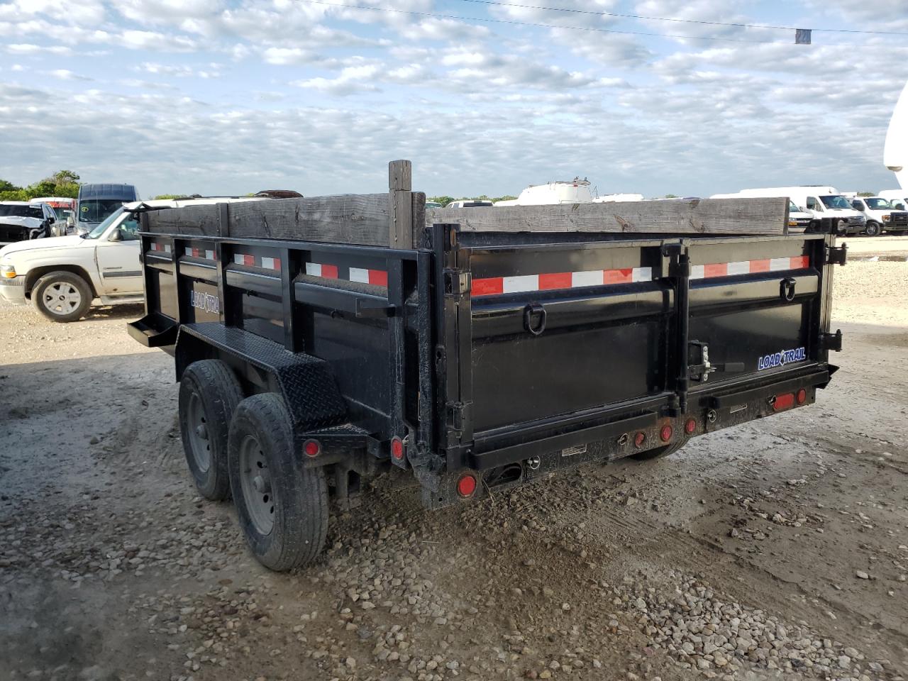 Image 3 of 2021 LOAD TRAILER 2021 with VIN 4ZEDT1420M1219675