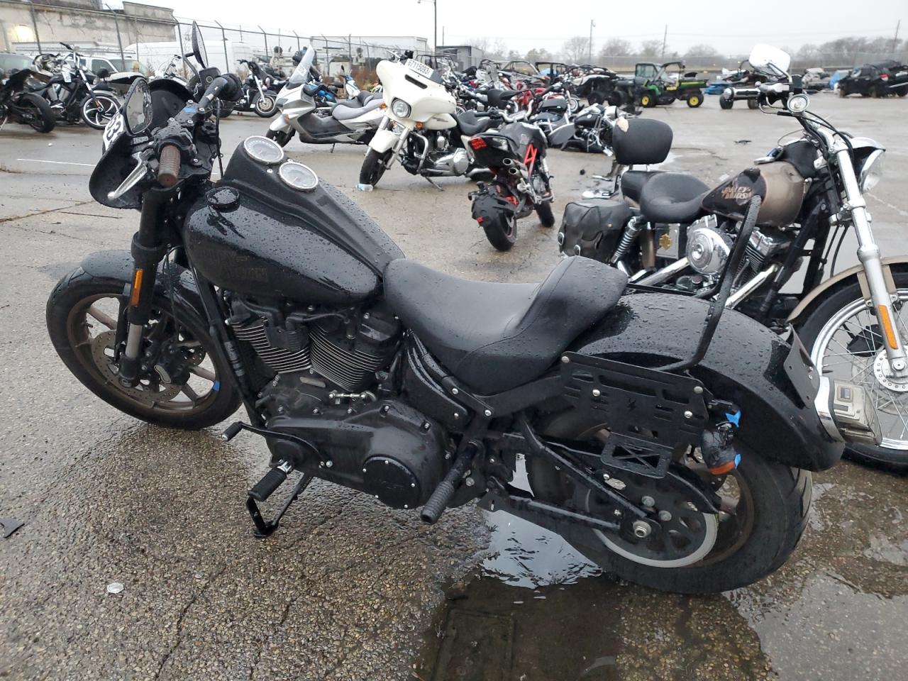 Image 3 of 2020 HARLEY-DAVIDSON FXLRS  2020 with VIN 1HD1YWK12LB060827