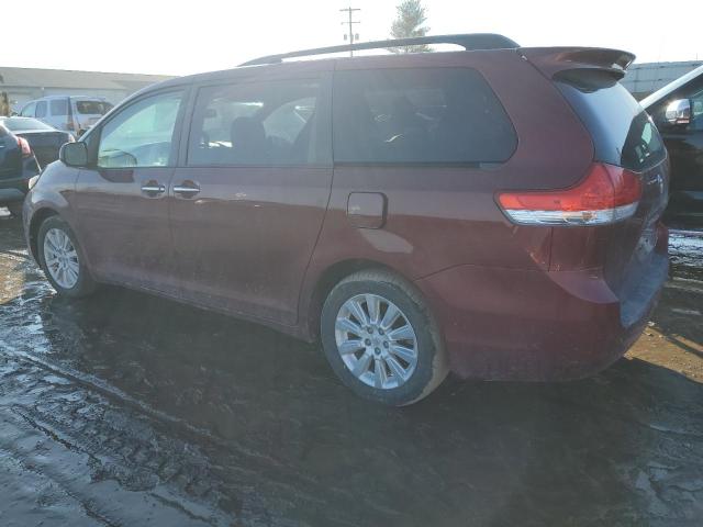 Image 2 of 2013 TOYOTA SIENNA XLE 2013 with VIN 5TDDK3DC7DS057977