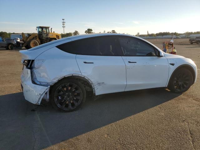 Obraz 3 z 2021 TESLA MODEL Y  2021 z VIN 5YJYGDEE8MF285502