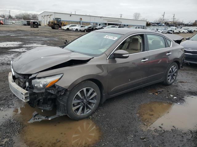 Image 1 of 2016 NISSAN ALTIMA 2.5 2016 with VIN 1N4AL3APXGC228109