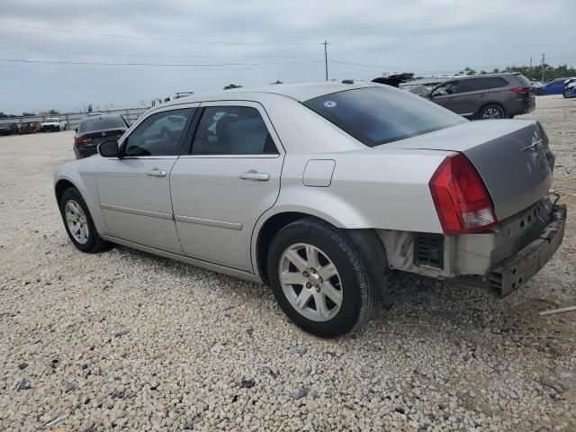 Obraz 2 z 2006 CHRYSLER 300 TOURING 2006 z VIN 2C3KA53G56H271611