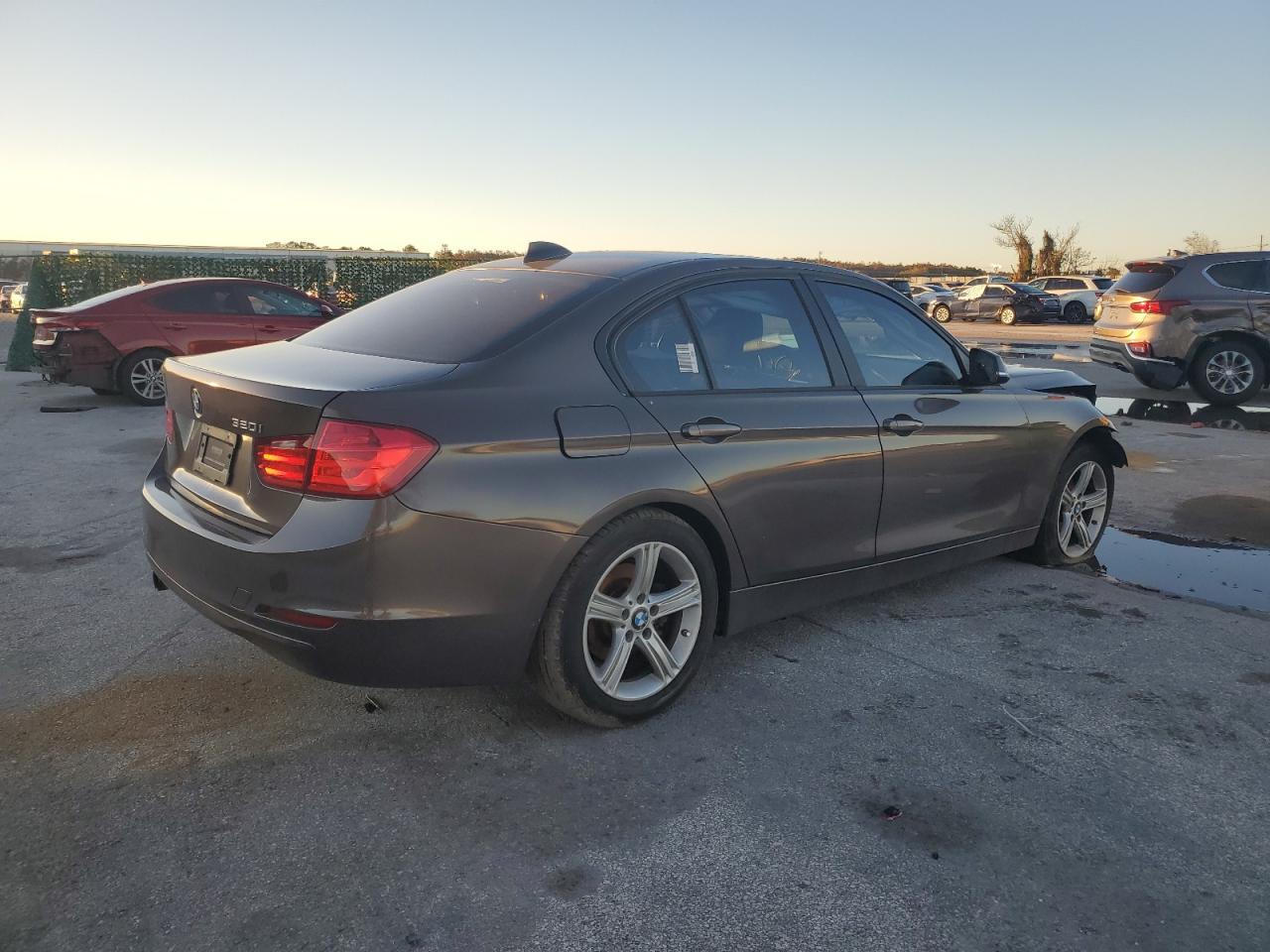 Изображение 3 2015 BMW 320 I 2015 с VIN WBA3B1G50FNT01438