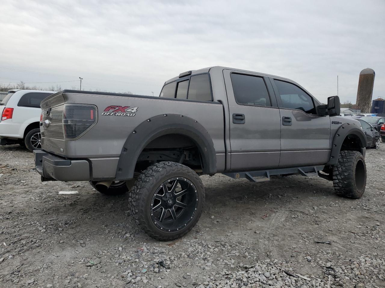 Изображение 3 2010 FORD F150 SUPERCREW 2010 с VIN 1FTFW1EVXAFD57302