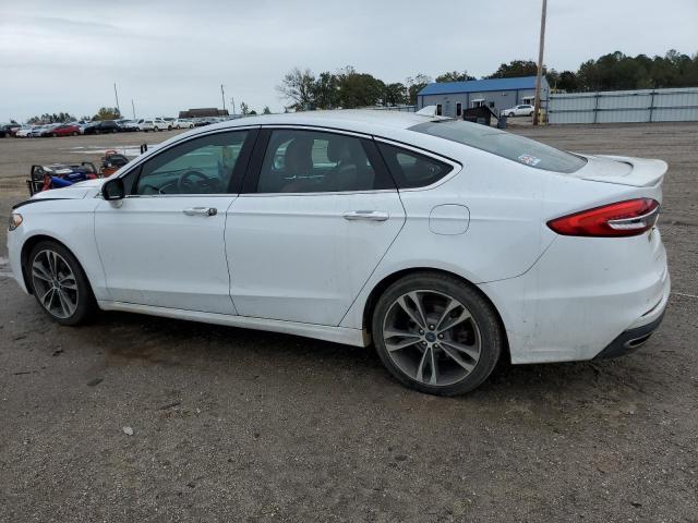 Изображение 2 2019 FORD FUSION TITANIUM 2019 с VIN 3FA6P0D94KR263597
