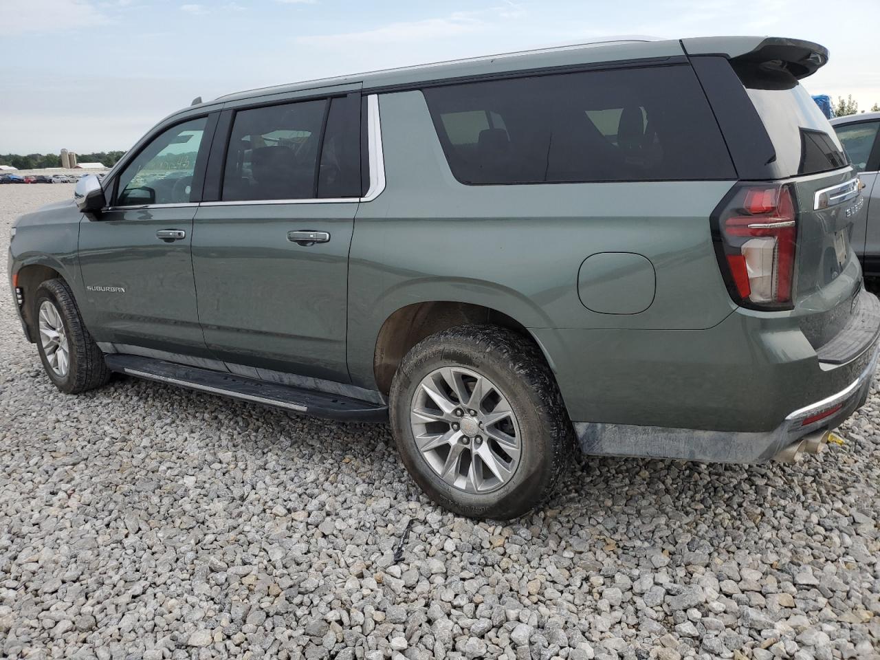 Image 2 of 2023 CHEVROLET SUBURBAN C1500 PREMIER 2023 with VIN 1GNSCFKD2PR253627