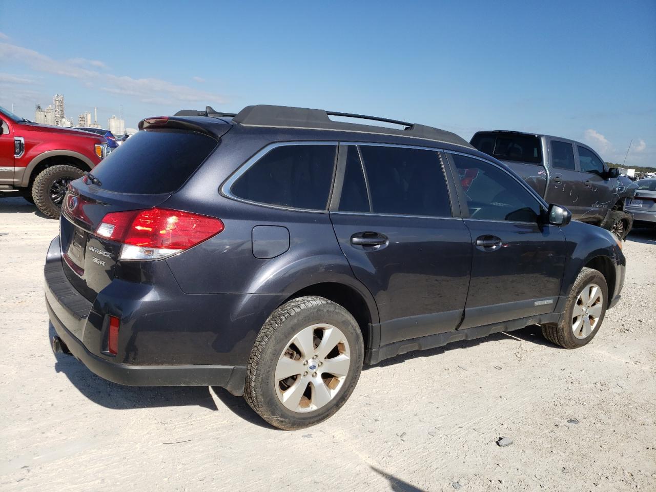 Obraz 3 z 2012 SUBARU OUTBACK 3.6R LIMITED 2012 z VIN 4S4BRDLC1C2289101