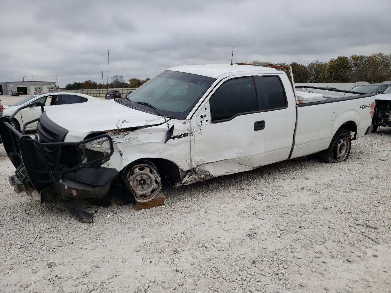 Obraz 1 z 2013 FORD F150 SUPER CAB 2013 z VIN 1FTFX1EF3DKD29309