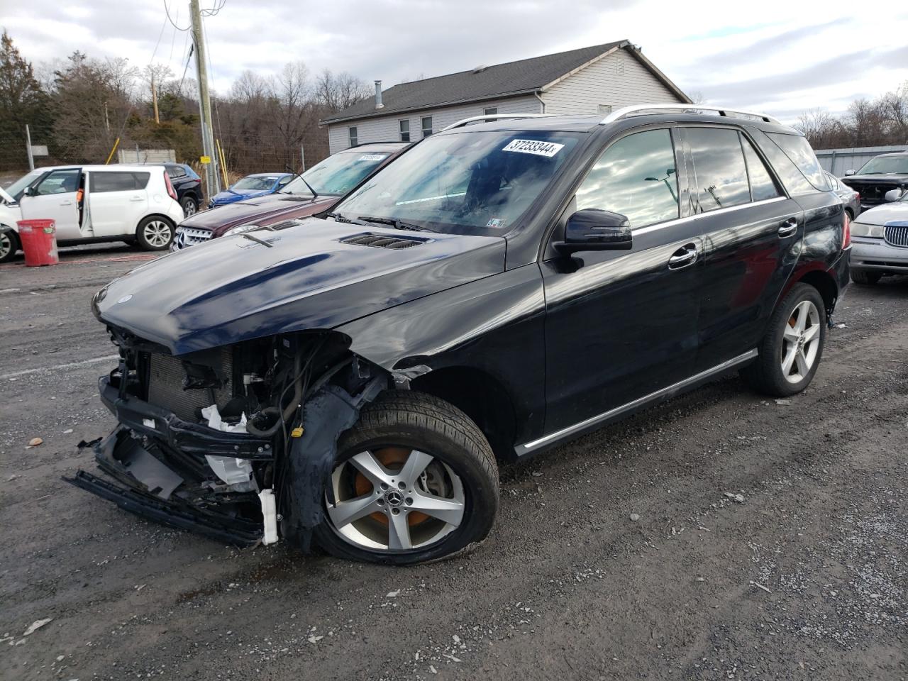 Obraz 1 z 2017 MERCEDES-BENZ GLE 350 4MATIC 2017 z VIN 4JGDA5HB0HA931598