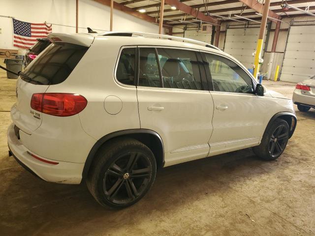 Image 3 of 2015 VOLKSWAGEN TIGUAN S 2015 with VIN WVGBV7AX4FW083724