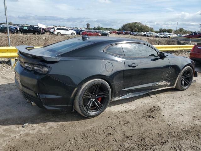 Obraz 3 z 2018 CHEVROLET CAMARO ZL1 2018 z VIN 1G1FJ1R66J0120206