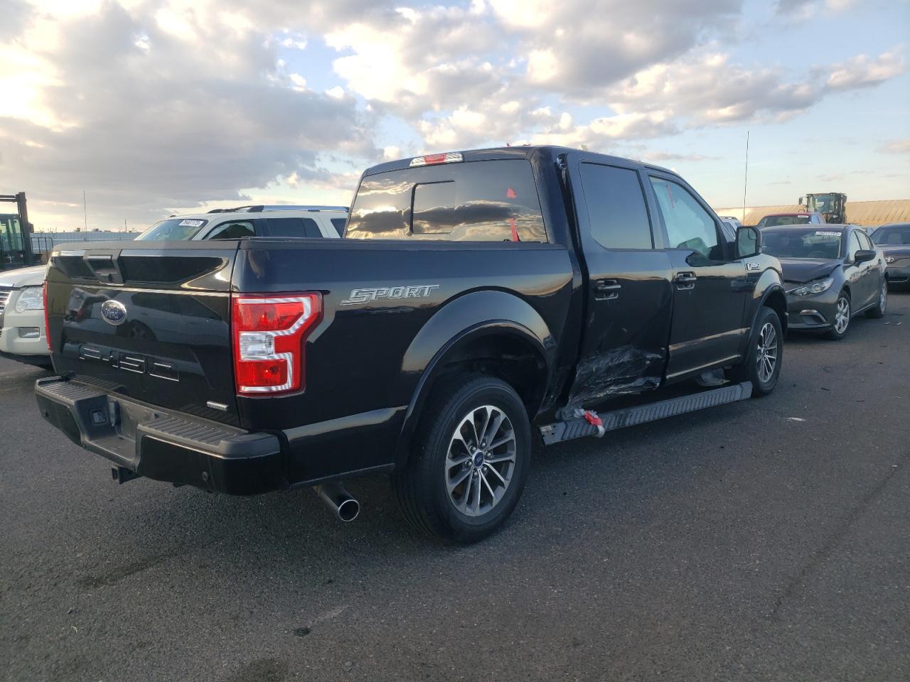 Obraz 3 z 2018 FORD F150 SUPERCREW 2018 z VIN 1FTEW1CPXJKD31614