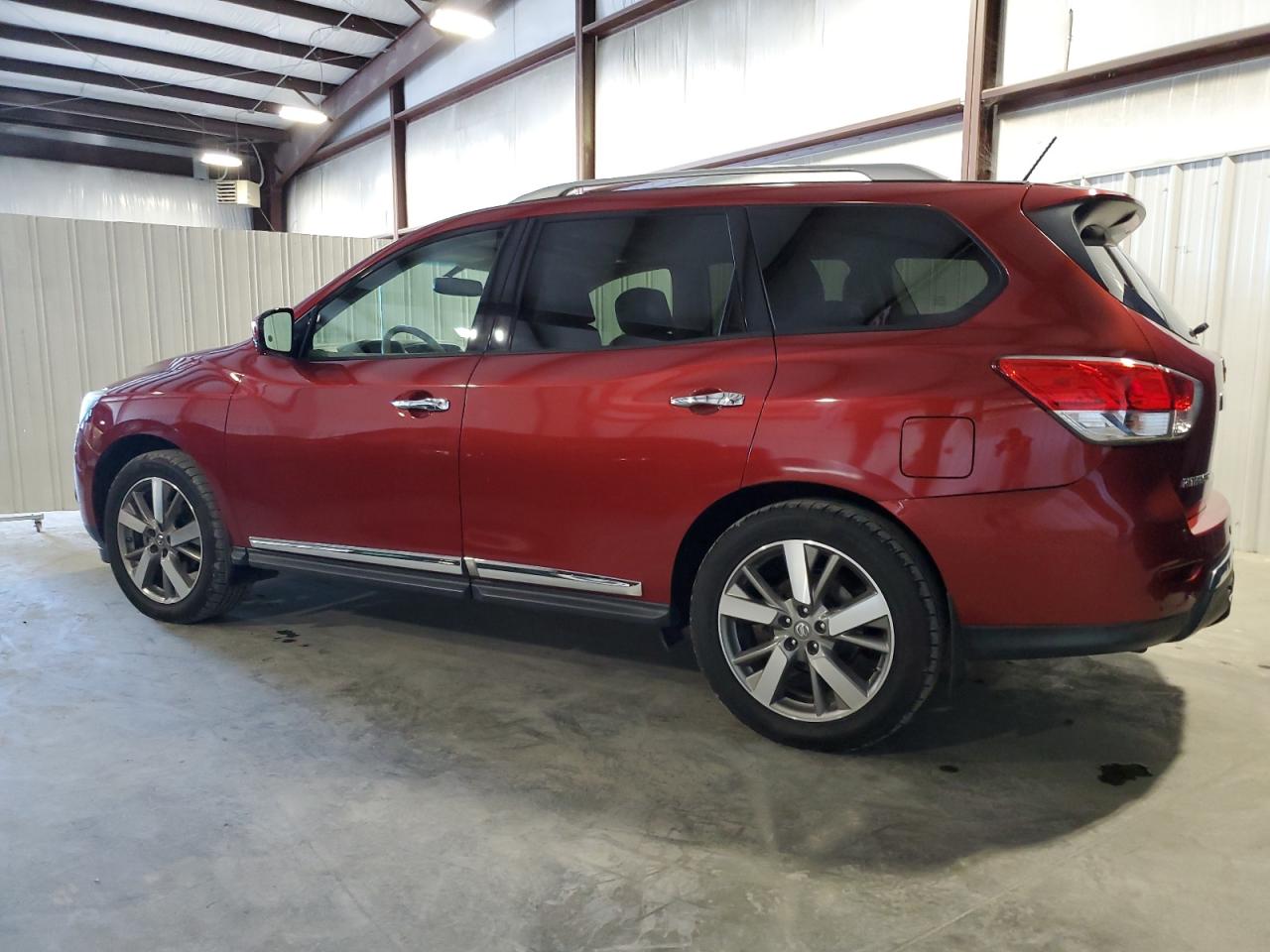 Obraz 2 z 2014 NISSAN PATHFINDER S 2014 z VIN 5N1AR2MN8EC718425