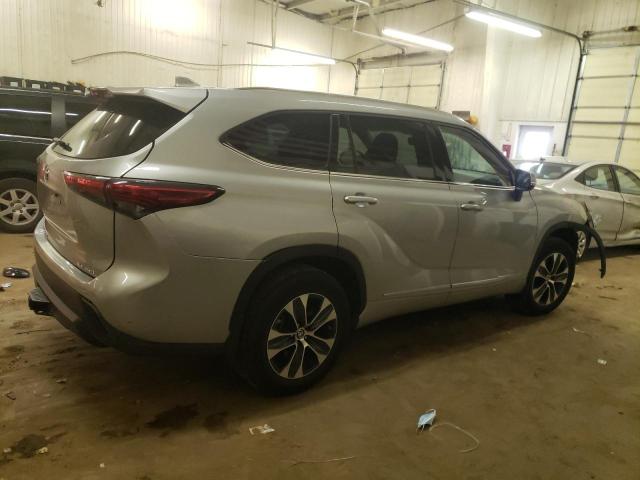 Image 3 of 2020 TOYOTA HIGHLANDER XLE 2020 with VIN 5TDHZRBH1LS502968