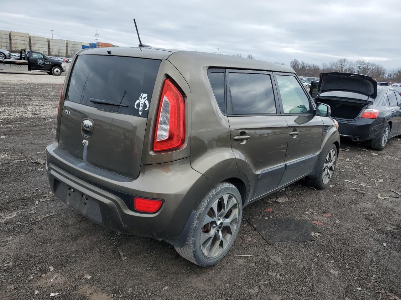 Изображение 3 2013 KIA SOUL + 2013 с VIN KNDJT2A67D7582797