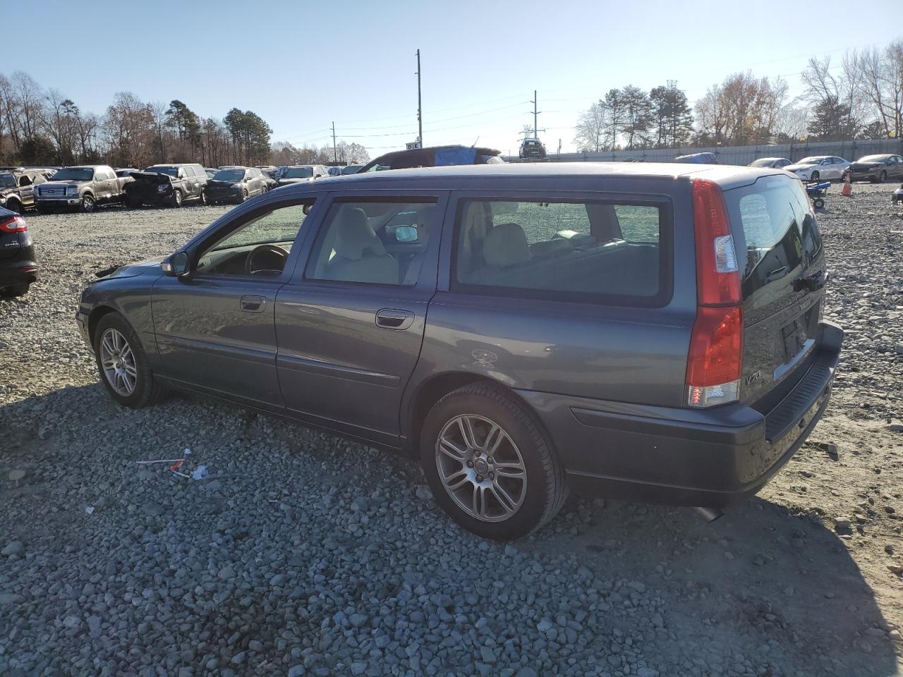 Изображение 2 2007 VOLVO V70  2007 с VIN YV1SW612X71660023