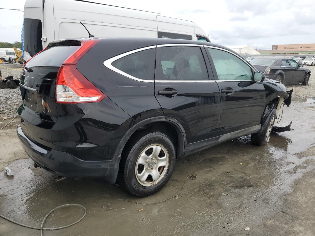 Image 3 of 2014 HONDA CR-V LX 2014 with VIN 2HKRM4H37EH679552