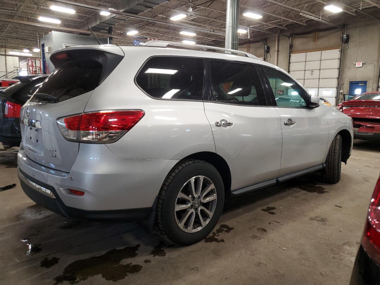 Image 3 of 2013 NISSAN PATHFINDER S 2013 with VIN 5N1AR2MMXDC683599