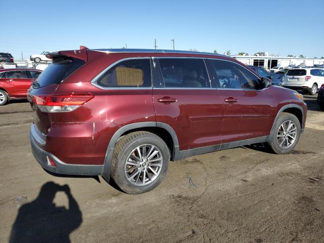 Image 3 of 2019 TOYOTA HIGHLANDER SE 2019 with VIN 5TDJZRFH2KS920577