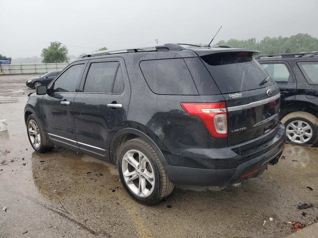 Image 2 of 2013 FORD EXPLORER LIMITED 2013 with VIN 1FM5K7F81DGC43881