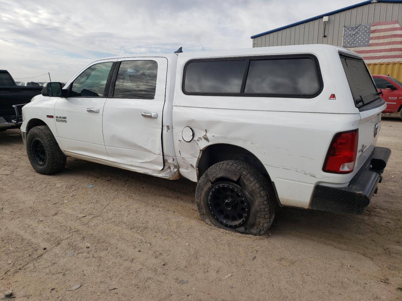 Image 2 of 2015 RAM 1500 SLT 2015 with VIN 1C6RR7LM6FS688420