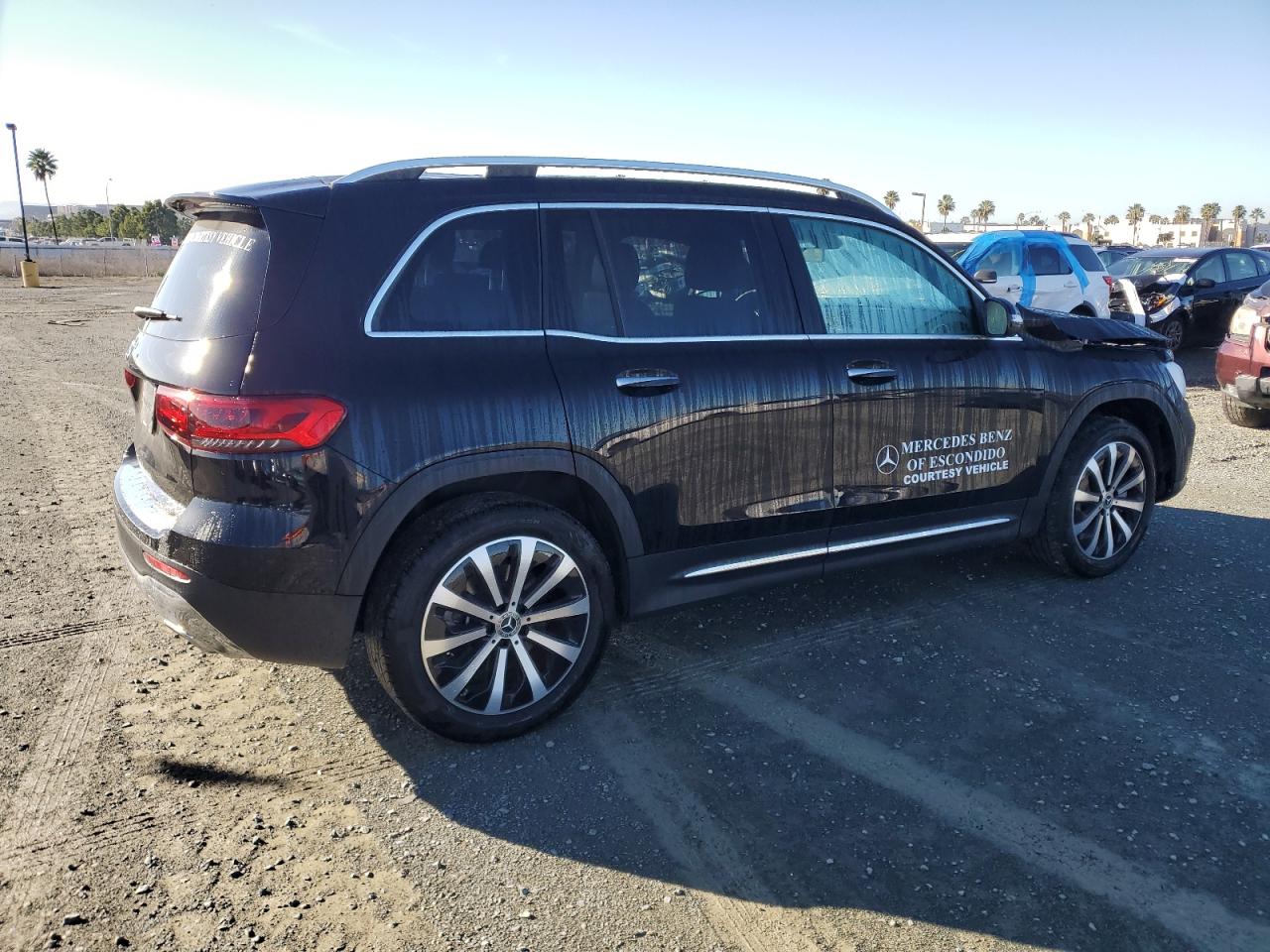 Image 3 of 2023 MERCEDES-BENZ GLB 250 2023 with VIN W1N4M4GB1PW314082