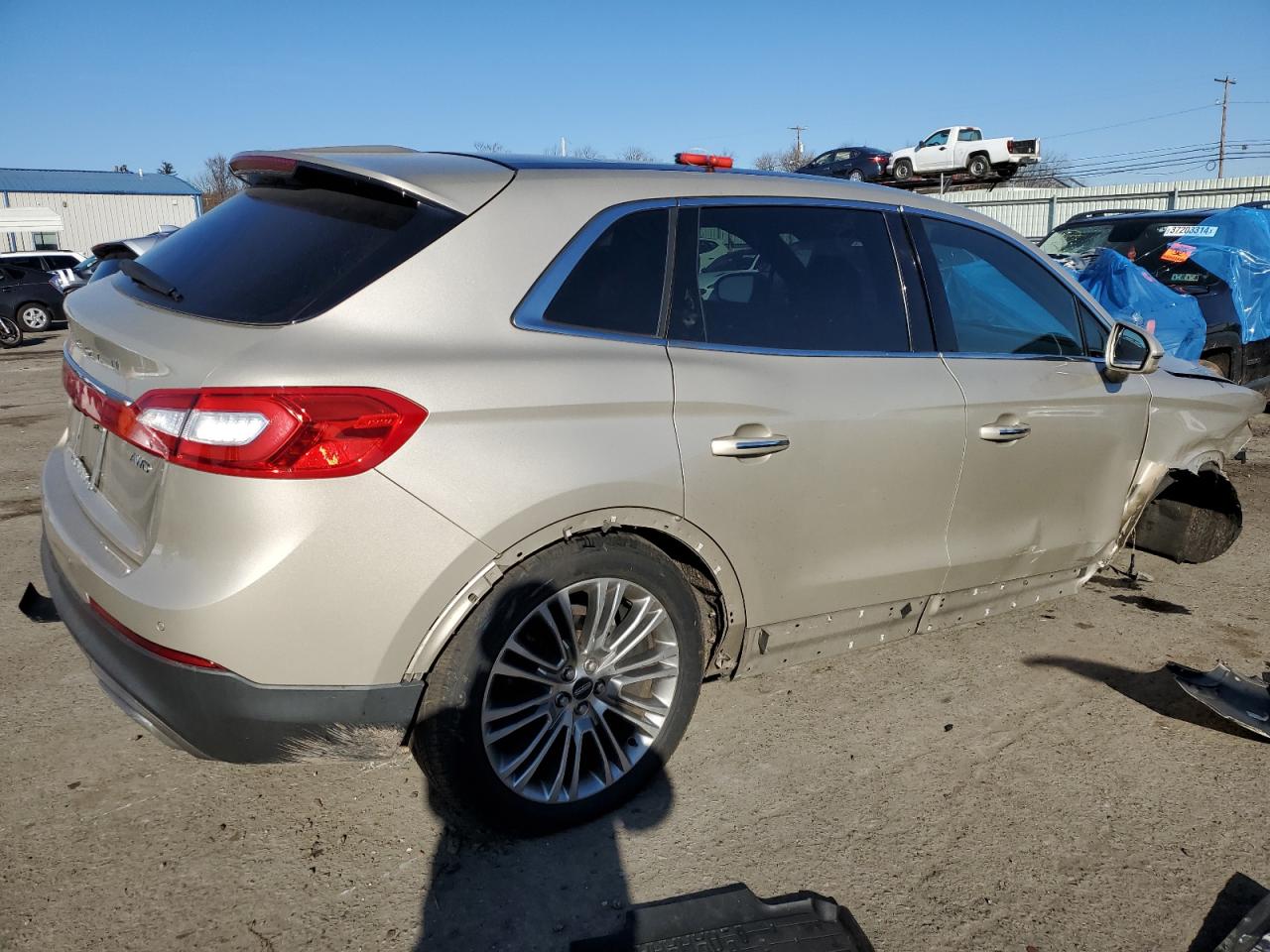 Изображение 3 2017 LINCOLN MKX RESERVE 2017 с VIN 2LMPJ8LR1HBL12441