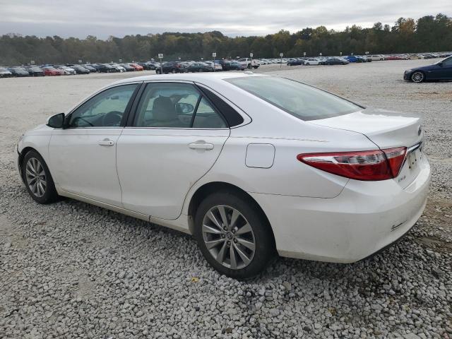 Image 2 of 2015 TOYOTA CAMRY LE 2015 with VIN 4T1BF1FK6FU991255