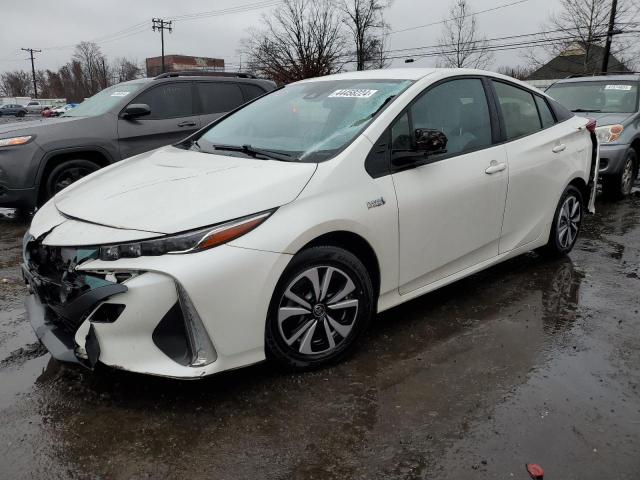 Изображение 1 2017 TOYOTA PRIUS PRIME  2017 с VIN JTDKARFP4H3001872