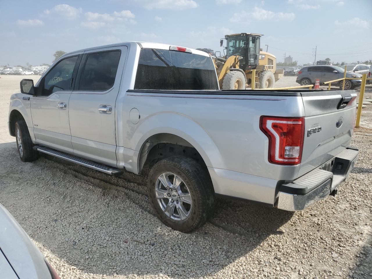 Image 2 of 2016 FORD F150 SUPERCREW 2016 with VIN 1FTEW1CP0GFC37159