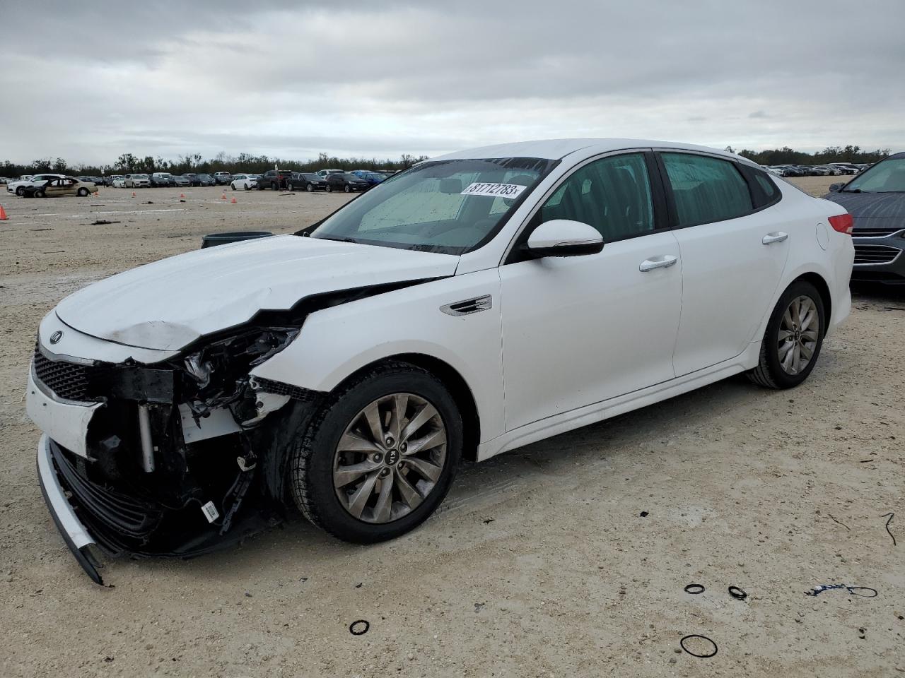 Obraz 1 z 2017 KIA OPTIMA LX 2017 z VIN 5XXGT4L35HG161439