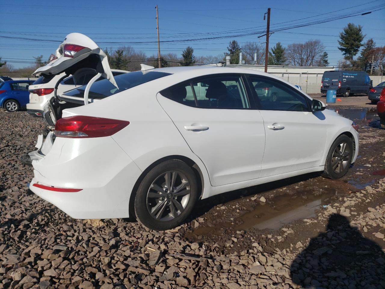 Image 3 of 2017 HYUNDAI ELANTRA SE 2017 with VIN 5NPD84LF0HH197218