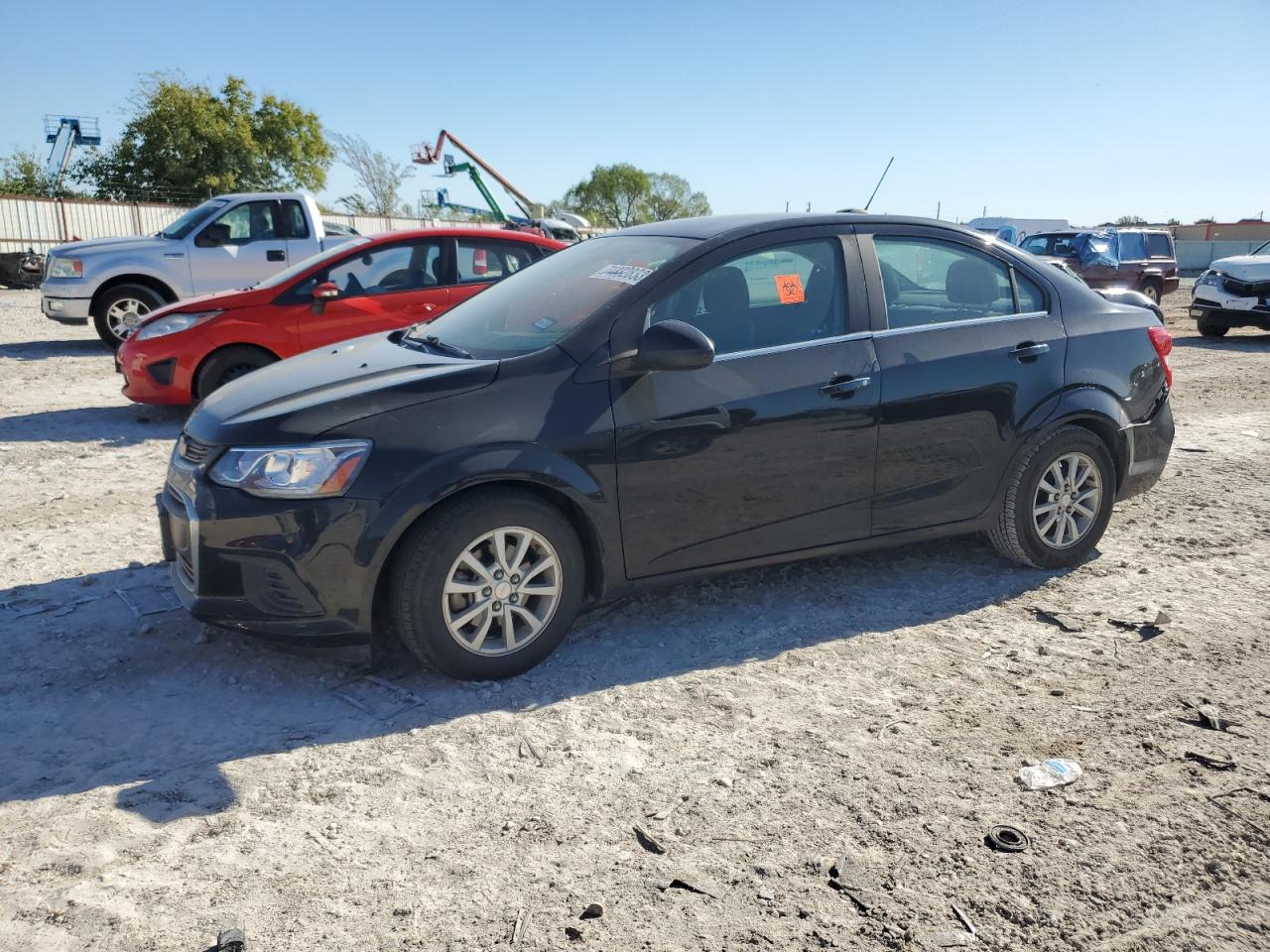 Obraz 1 z 2018 CHEVROLET SONIC LT 2018 z VIN 1G1JD5SB1J4121014
