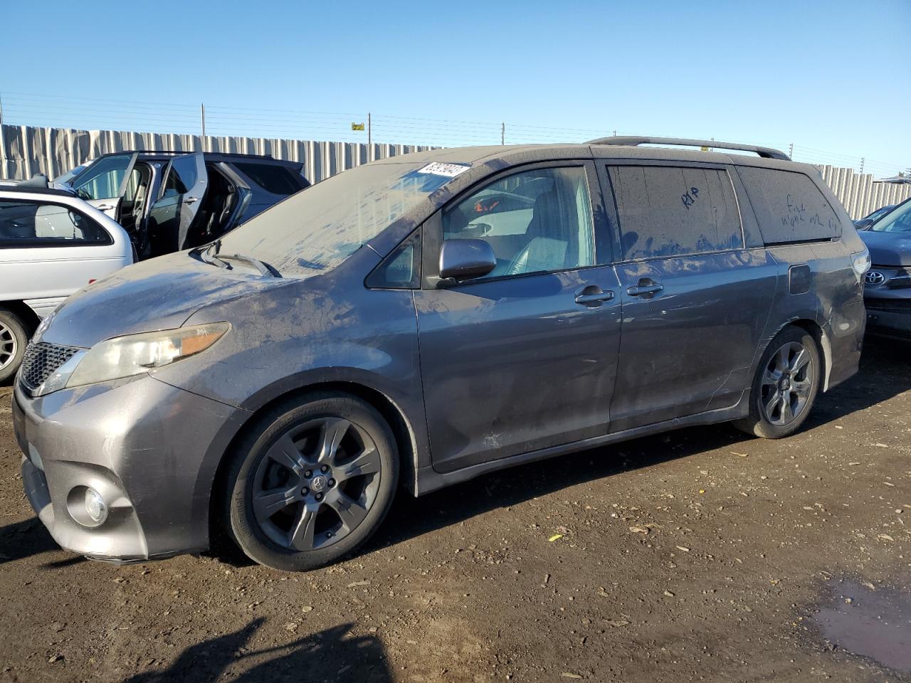Изображение 2012 TOYOTA SIENNA SPORT 2012