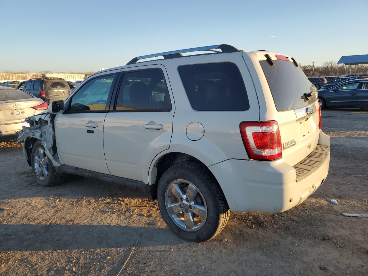 Obraz 2 z 2010 FORD ESCAPE LIMITED 2010 z VIN 1FMCU9EG1AKB30737