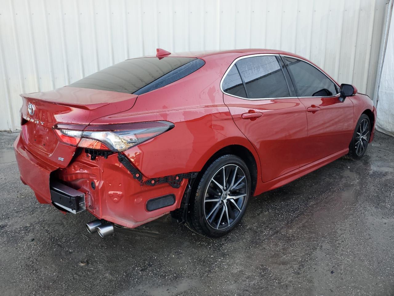 Obraz 3 z 2022 TOYOTA CAMRY SE 2022 z VIN 4T1G11AK8NU017433