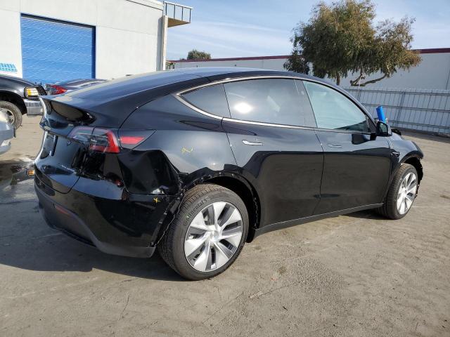 Obraz 3 z 2023 TESLA MODEL Y  2023 z VIN 7SAYGDEE5PF910297