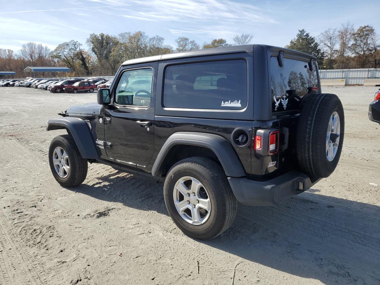 Obraz 2 z 2020 JEEP WRANGLER SPORT 2020 z VIN 1C4GJXAN0LW227771