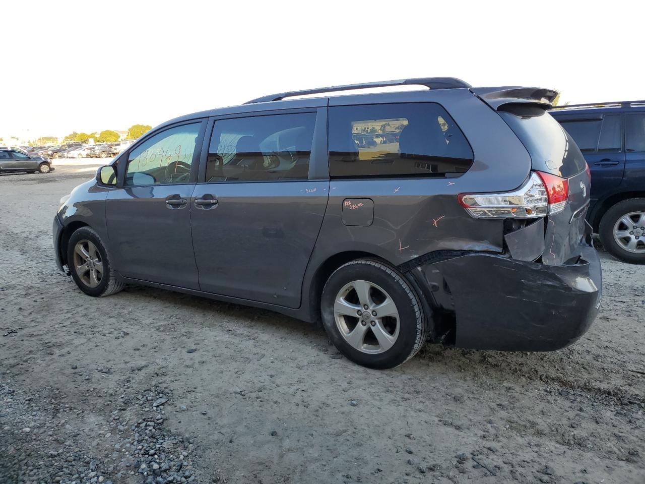 Image 2 of 2013 TOYOTA SIENNA LE 2013 with VIN 5TDKK3DC8DS331176