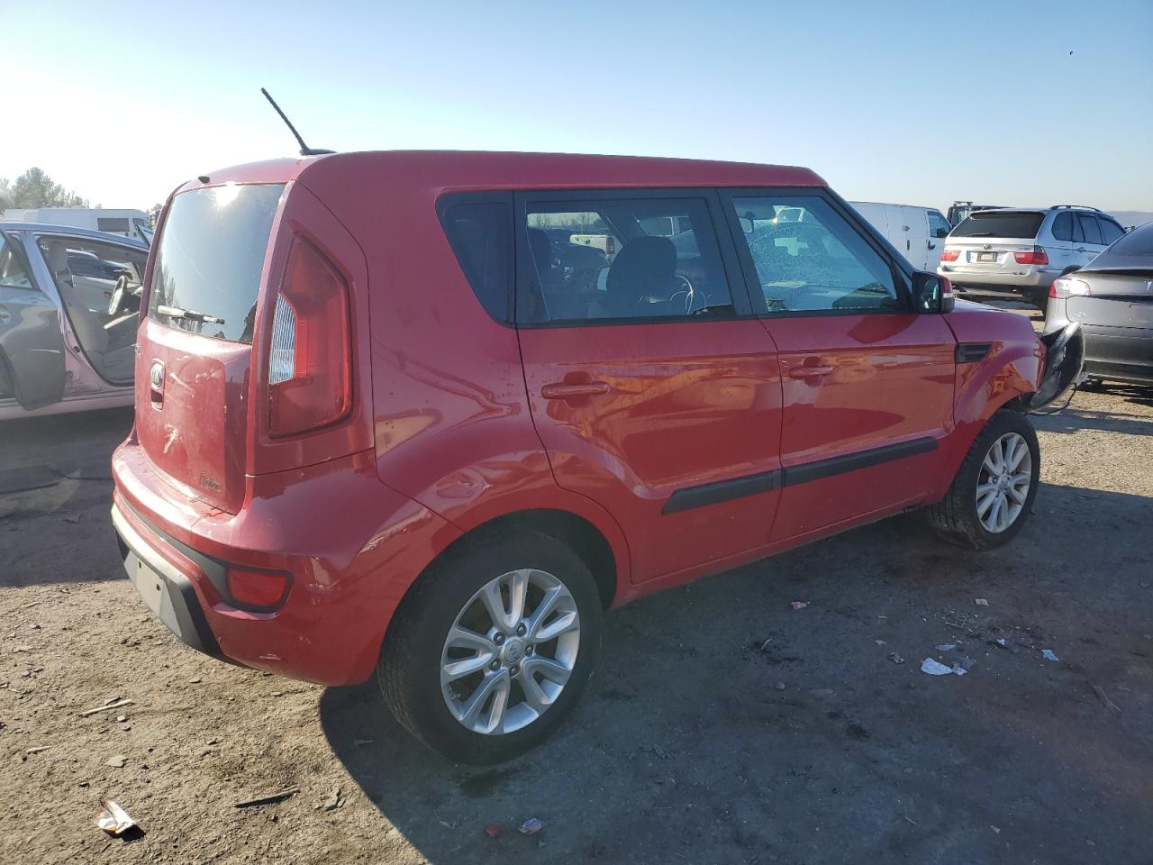 Изображение 3 2013 KIA SOUL + 2013 с VIN KNDJT2A64D7585575
