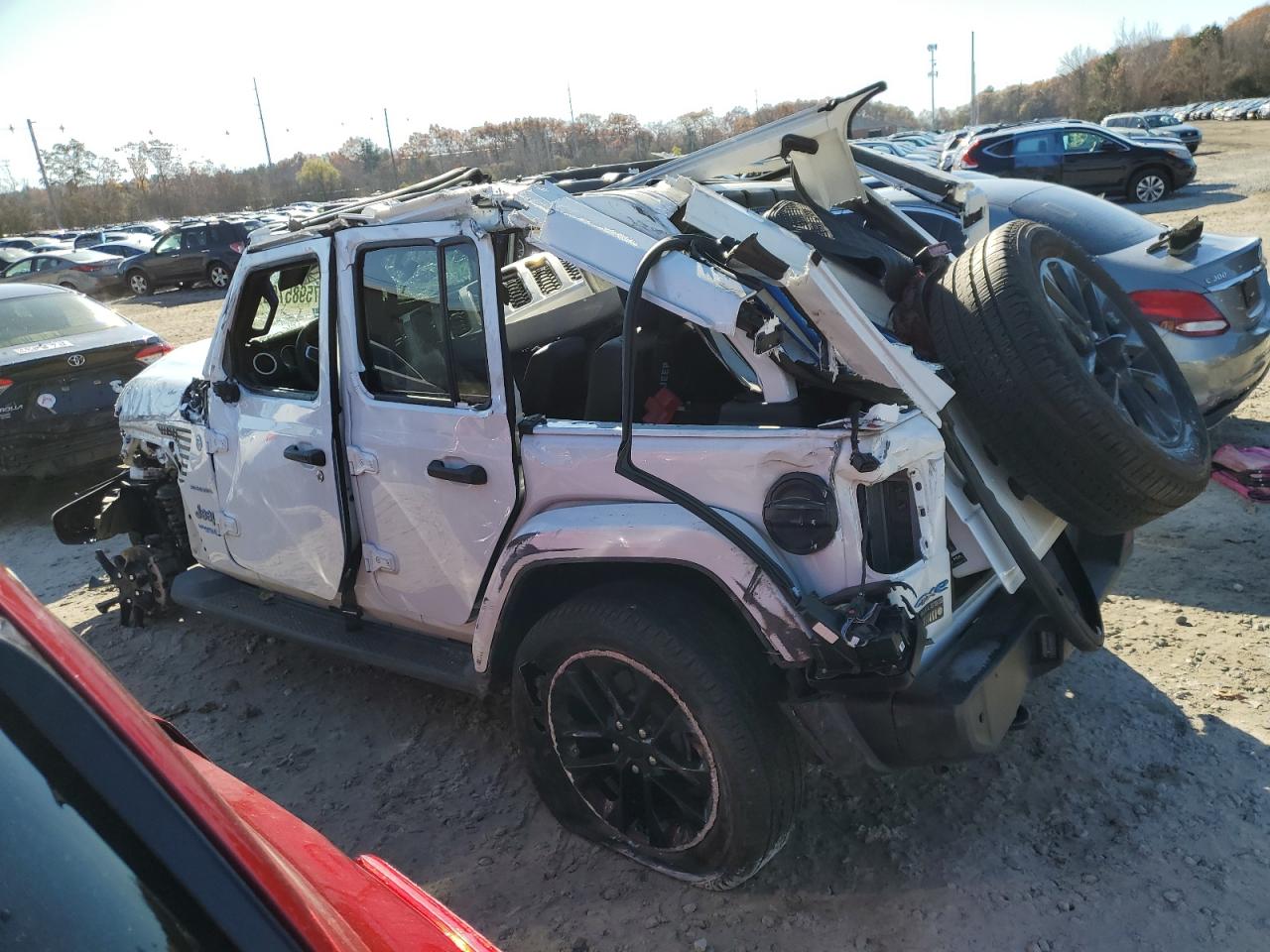 Image 2 of 2021 JEEP WRANGLER UNLIMITED SAHARA 4XE 2021 with VIN 1C4JJXP67MW748848