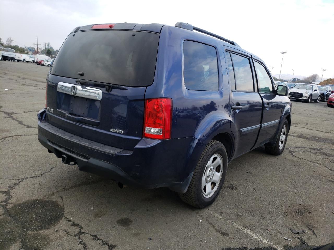 Изображение 3 2014 HONDA PILOT LX 2014 с VIN 5FNYF4H26EB015044