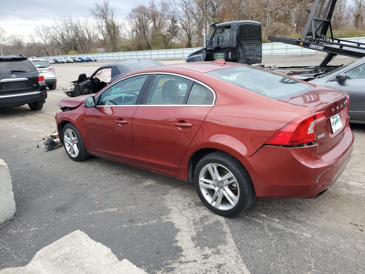 Obraz 2 z 2015 VOLVO S60 PREMIER 2015 z VIN YV126MFK2F1345891