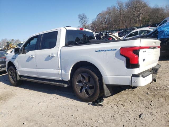 Obraz 2 z 2022 FORD F150 LIGHTNING PRO 2022 z VIN 1FT6W1EV2NWG02972