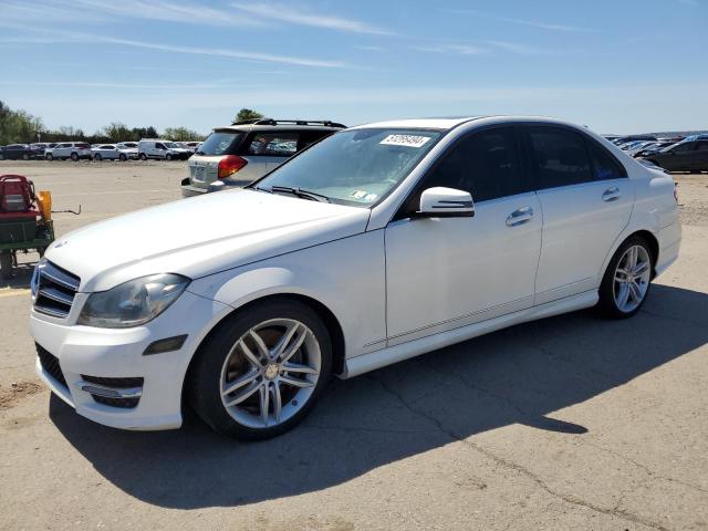 Image 1 of 2014 MERCEDES-BENZ C 300 4MATIC 2014 with VIN WDDGF8AB5EA952866