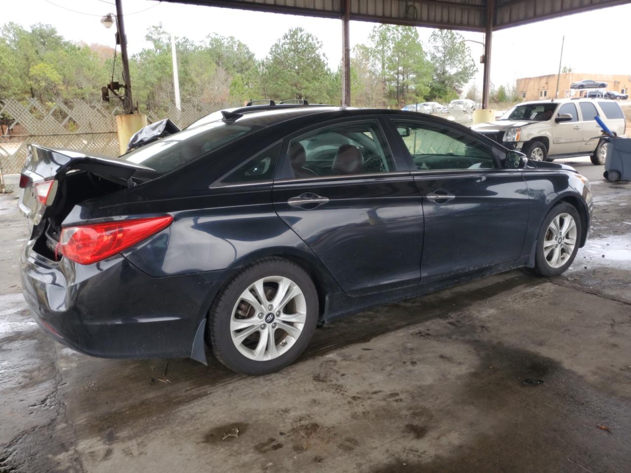 Image 3 of 2012 HYUNDAI SONATA SE 2012 with VIN 5NPEC4AC5CH431258