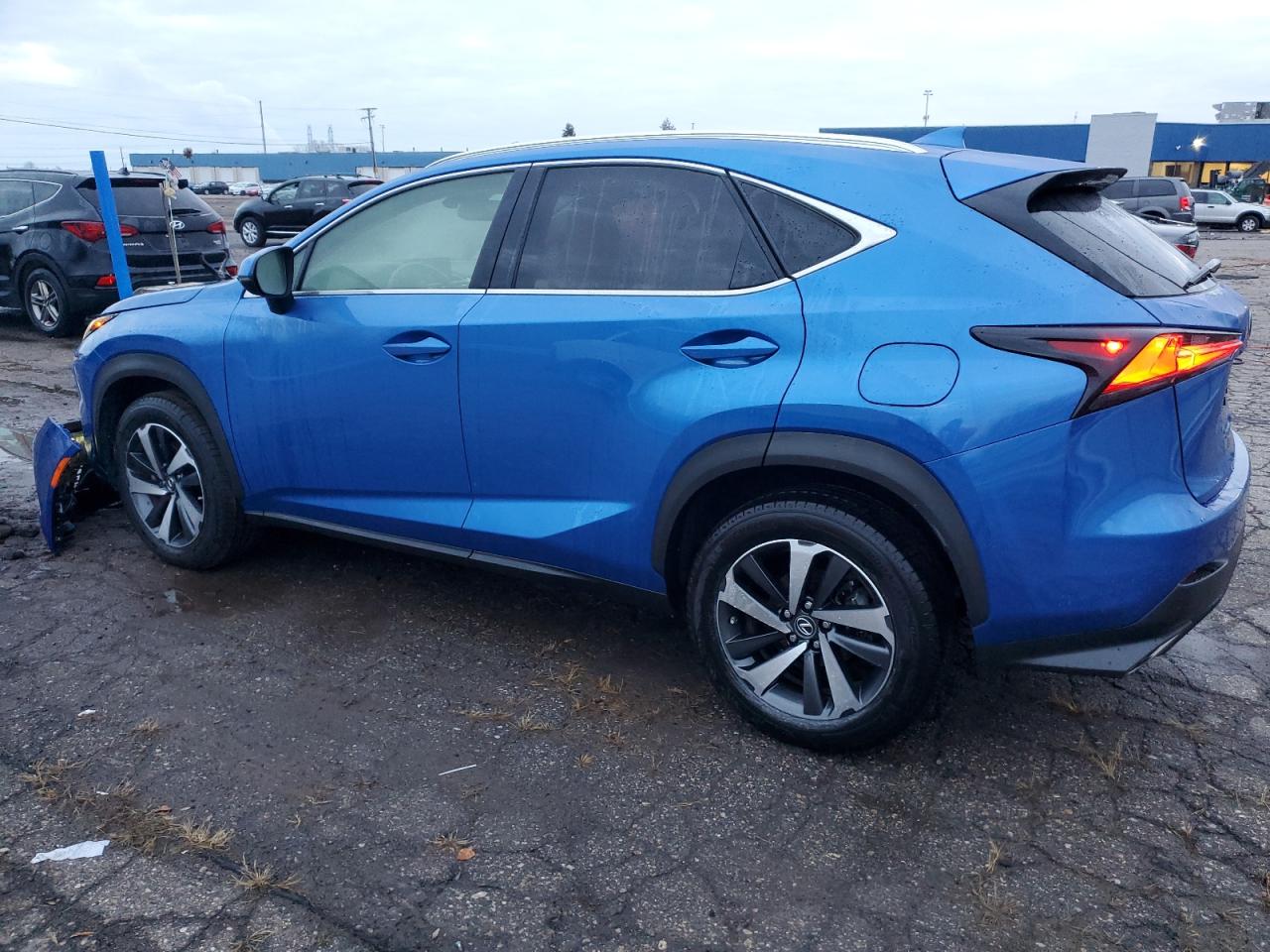 Изображение 2 2020 LEXUS NX 300 2020 с VIN JTJGARDZ9L2232952